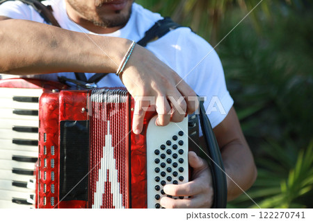 Hand Of A Professional Accordion Player  122270741