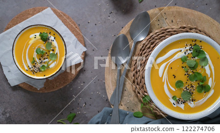 Creamy pumpkin soup 122274706