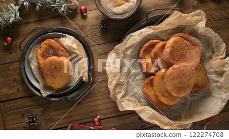 Traditional Christmas Rabanadas 122274708