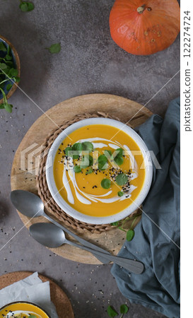 Creamy pumpkin soup 122274724