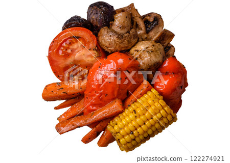 Grilled vegetables peppers, tomatoes, zucchini, onions, carrots, corn, mushrooms Grilled vegetables peppers, tomatoes, zucchini, onions, carrots, corn, mushrooms 122274921