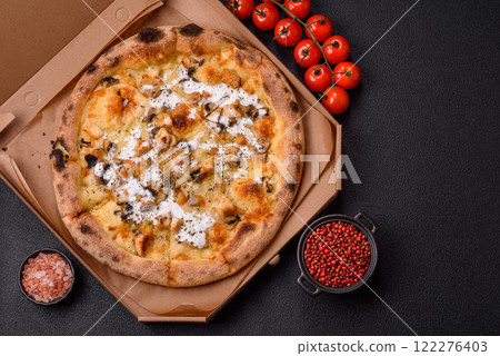 Creamy pizza with truffle cheese, mozzarella, chicken and mushrooms Creamy pizza with truffle cheese, mozzarella, chicken and mushrooms 122276403
