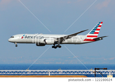 美國航空 B789 關西機場胸針 122280024