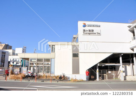 Tsurugamine Station South Exit Tsurugamine Station South Exit 122280358