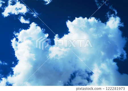 A beautiful and impressive landscape of blue skies and white clouds 122281973