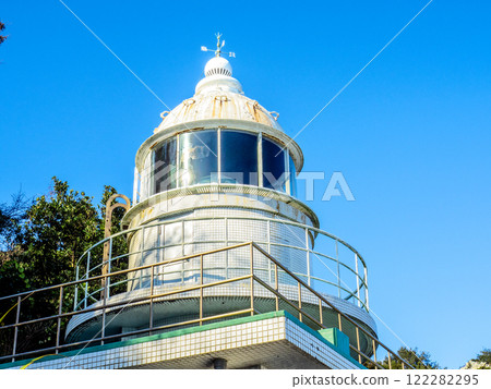 伊良湖海峽上島燈塔(三重縣鳥羽市) 伊良湖海峽上島燈塔(三重縣鳥羽市) 122282295