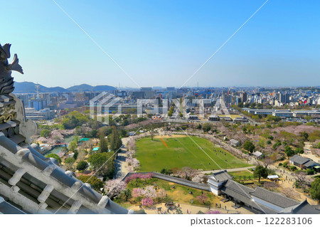 關西, 姬路, 姬路城內, 主塔頂層, 從天守閣看到的城下町, 領主看到的景色, 兵庫縣姬路市 (1) 關西, 姬路, 姬路城內, 主塔頂層, 從天守閣看到的城下町, 領主看到的景色, 兵庫縣姬路市 (1) 122283106