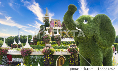 Dubai's colorful flower-filled park Dubai's colorful flower-filled park 122284802