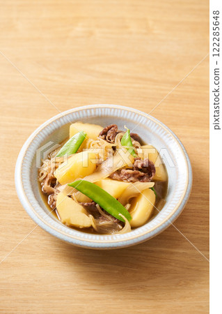 Basic Nikujaga (Beef and potatoes) 122285648