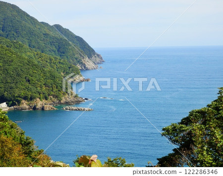 從福井縣小浜市天使線眺望小浜灣 122286346