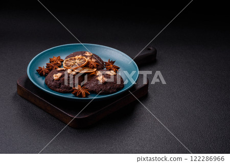 Sweet chocolate cookies made at home Sweet chocolate cookies made at home 122286966