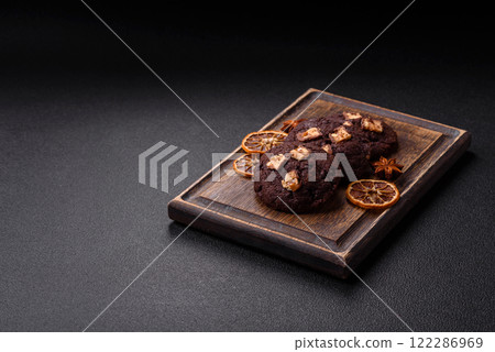 Sweet chocolate cookies made at home 122286969