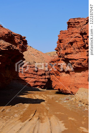 Canyons formed by erosion and wind erosion Canyons formed by erosion and wind erosion 122287047