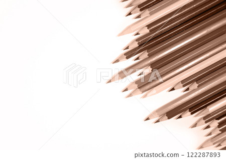 Pencils for drawing lying in a row on a white background in the color of the year 2025, copy space Pencils for drawing lying in a row on a white background in the color of the year 2025, copy space 122287893