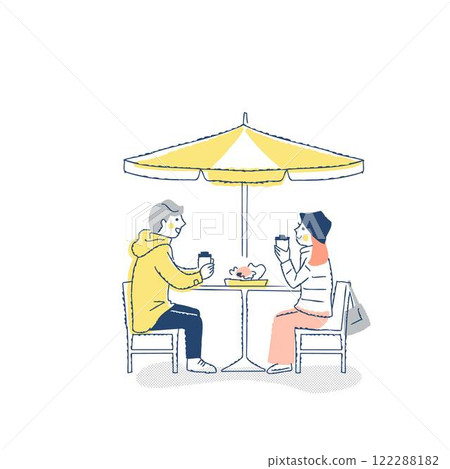 穿著冬衣的年輕夫妻在露天咖啡館放鬆身心 122288182