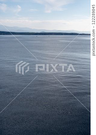 Gentle waves of Aegean Sea Gentle waves of Aegean Sea 122289845