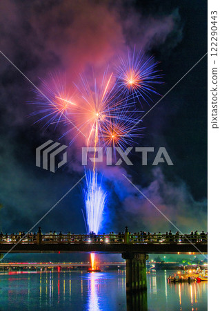 Funakoshi Festival Fireworks Display 2024 Funakoshi Festival Fireworks Display 2024 122290443