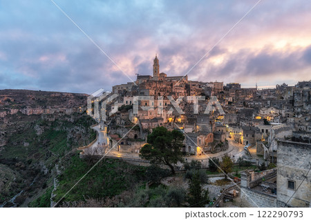 Sassi Sunset Viewpoint Matera 122290793