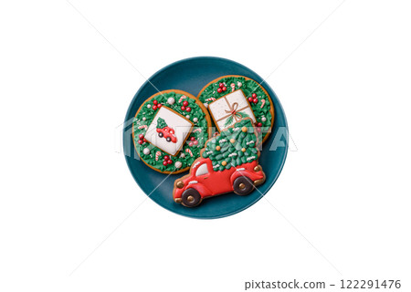 Delicious gingerbread cookies with honey, ginger and cinnamon Delicious gingerbread cookies with honey, ginger and cinnamon 122291476