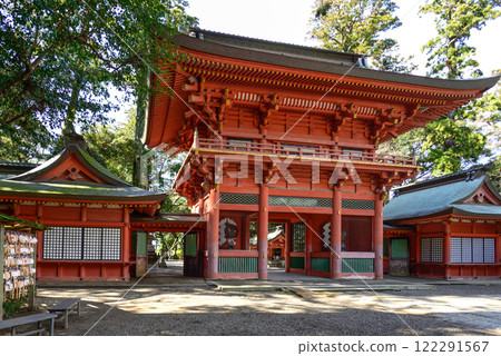 Kajima Shrine Flower Gate 122291567