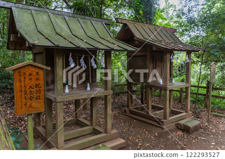 鹿島神社的一個小神社 鹿島神社的一個小神社 122293527