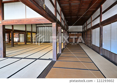 國寶 正光寺 - 大雄寶殿內部及法台 國寶 正光寺 - 大雄寶殿內部及法台 122293602