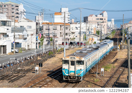 [德島站] 高德線普通列車進入德島站 122294287