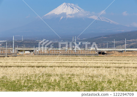 [靜岡] 晴天的富士山 122294709