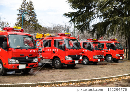 Iruma City Fire Department New Year's Parade - Pump Truck Iruma City Fire Department New Year's Parade - Pump Truck 122294776