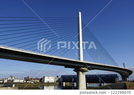 Creek harp bridge 122298870