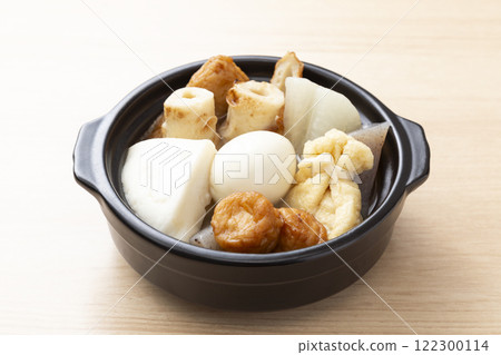 桌上的一份關東煮 122300114