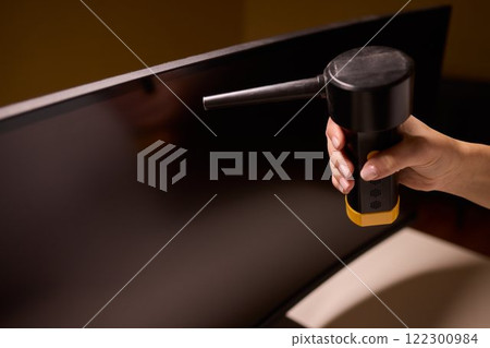 Properly Cleaning Monitors Using Compressed Air Tools for Optimal Performance and Care 122300984