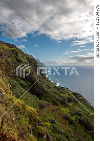 Nature and Atlantic ocean, Madeira, Portugal 122304978