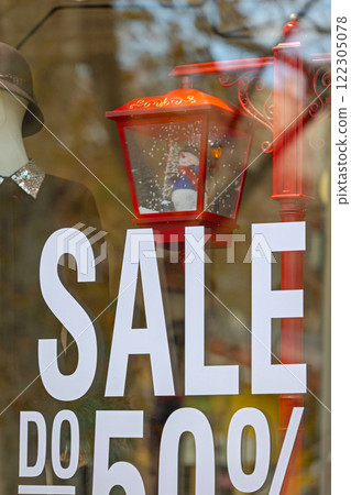 Winter Sale Window 122305078
