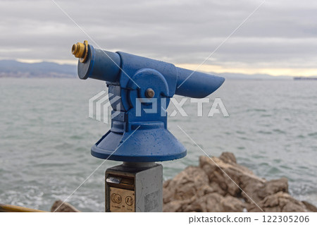 Coin Operated Tourist Viewer Coin Operated Tourist Viewer 122305206