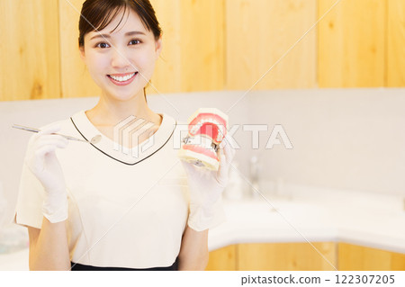 A portrait of healthy teeth 122307205