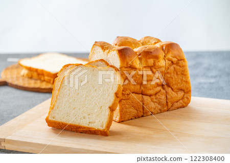 white bread, bread, slice 122308400