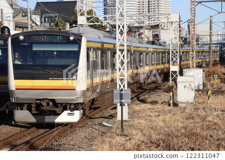 E233 series 8500 on the Nambu Line E233 series 8500 on the Nambu Line 122311047