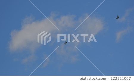 航空自衛隊 F-2 支援戰鬥機在百里基地航空節 122311067