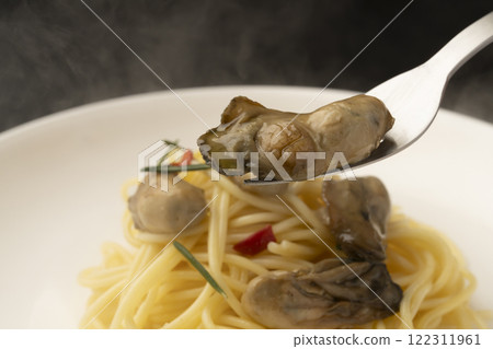 Oyster oil pasta Oyster oil pasta 122311961