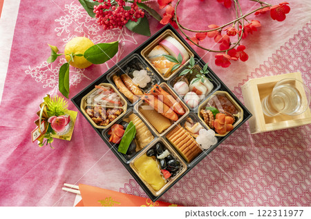New Year's food box 122311977