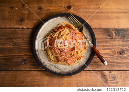 Pasta with tomato and bacon Pasta with tomato and bacon 122312712