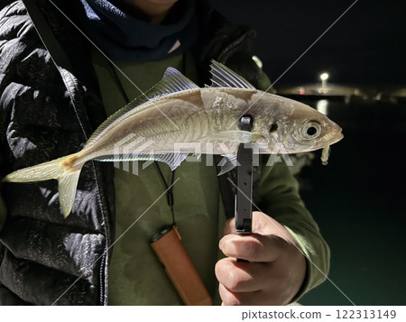 極寒夜阿靜 122313149