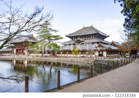 東大寺大佛殿與中門 122313388