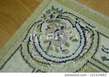 carpet 122314863