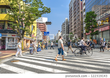 Yokohama cityscape: Isezakichojamachi Station 122319143
