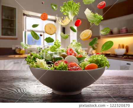 沙拉碗正在煮 122320870