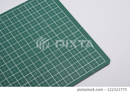 Cutting mat 122322775