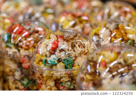 店內風景(彩色爆米花)「大和通潤橋IC前的路邊車站通潤橋」上滿敷郡大和町 店內風景(彩色爆米花)「大和通潤橋IC前的路邊車站通潤橋」上滿敷郡大和町 122324250