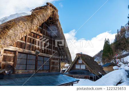 Toyama Prefecture, Gokayama Suganuma Gassho-style Village, Winter Toyama Prefecture, Gokayama Suganuma Gassho-style Village, Winter 122325653